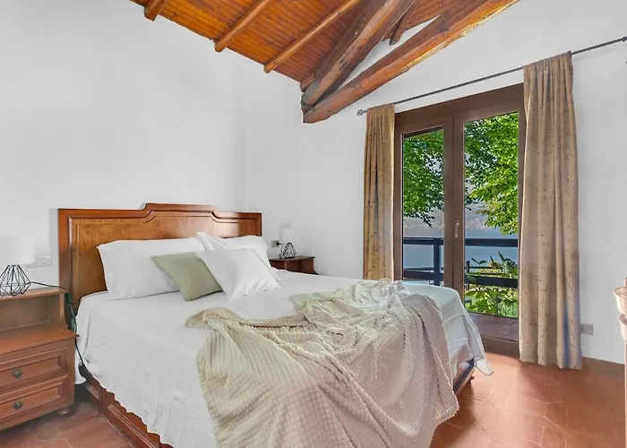 Casa Della Dolce - Terrace & Exclusive Dock Semesterbostad