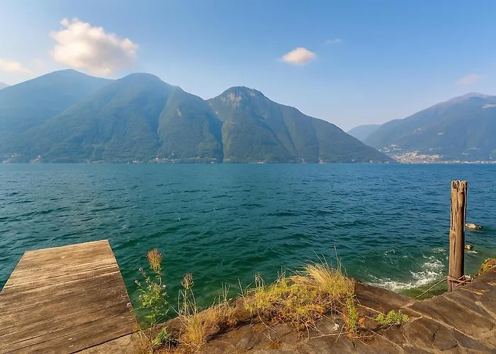 Casa Della Dolce - Terrace & Exclusive Dock Semesterbostad *